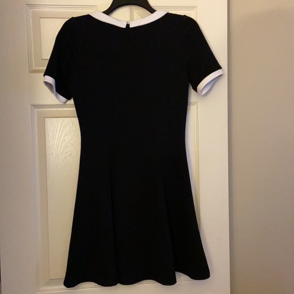 Black cocktail dress. Formal and informal. - Picture 2 of 2